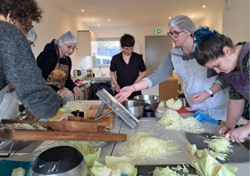 Atelier conserverie organisé par le SYBERT